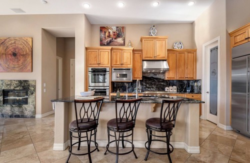 Anthem Country Club House | Desert Oasis - Rare Resort-Style Escape in Anthem Country Club – Heated Pool, Spa, Putting Green + More!