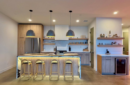 Yucca Valley Villa | Desert Retreat: Pickleball, Pool, Hot Tub, Sauna, Game Room, Firepit, Stargazing