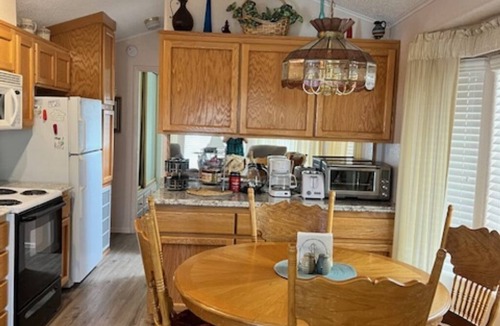 Yuma House | Dream Haven in Country Roads 55+ Park
