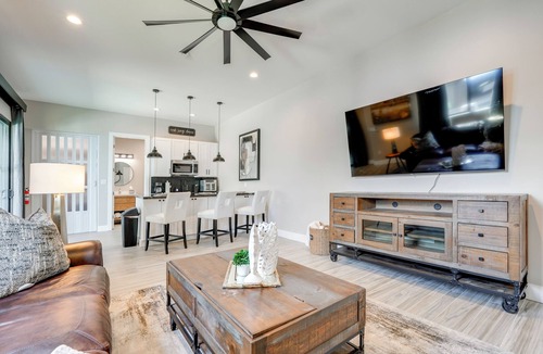 Encanto Neighborhood House | Easy Access to Hospitals! Mesa Casita w/Hot Tub