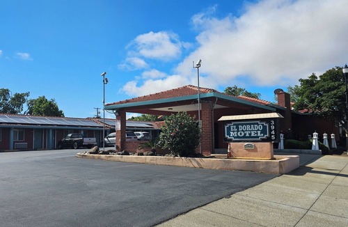 Pittsburg Hotel | El Dorado Motel