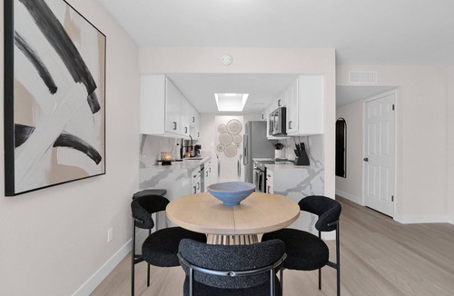 Pointe Scottsdale Apartment | Elegant Condo One Mile From Old Town