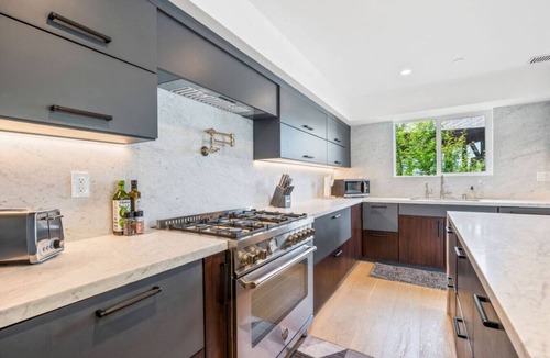 San Rafael House | Elegant Spacious 5BR Home in San Rafael, CA!