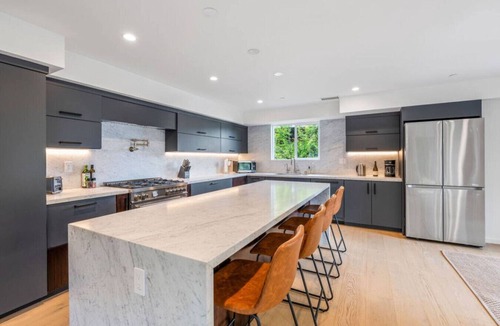 San Rafael House | Elegant Spacious 5BR Home in San Rafael, CA!