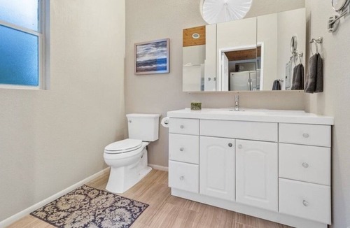 Lake Elsinore House | Elsinore cove getaway