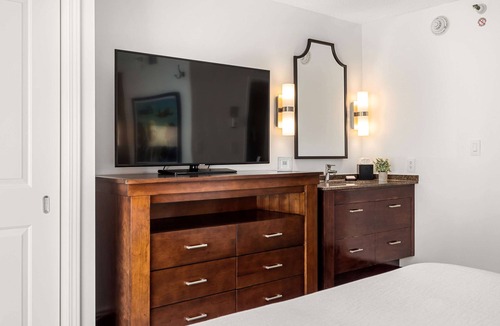 El Segundo Hotel | Embassy Suites by Hilton Los Angeles LAX South/El Segundo