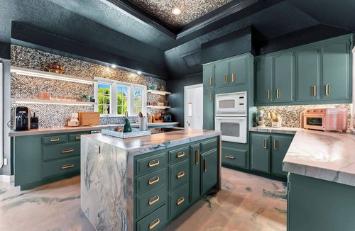 Bonsall Villa | Enchanted Estate on 5 Acres - Pool & Mini Horses