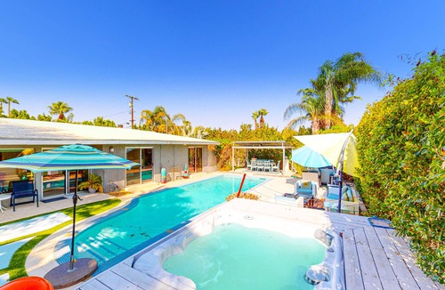 El Mirador House | Entertain at this dog-friendly home w/pool & hot tub, blocks from downtown