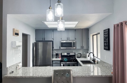 North Highlands House | Entire beautiful 2 bedroom house.