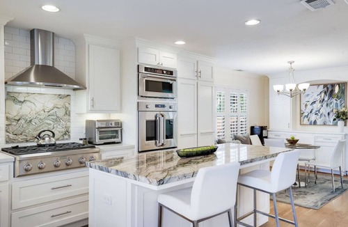 San Jose House | Entire Home - Cozy Near Downtown | Fast WIFI
