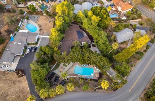 Mount Helix House | Entire Private Home with Pool, Sauna, Gym, 3 Bed, Parking Yard, Ranch Style, 2 Bedroom 2 Bathrooms, Available Now