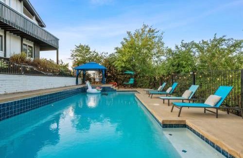 El Cajon House | Entire Private Home with Big Yard, View, King Bed, Parking, 4 Bedrooms 3 Bathrooms, Available Now