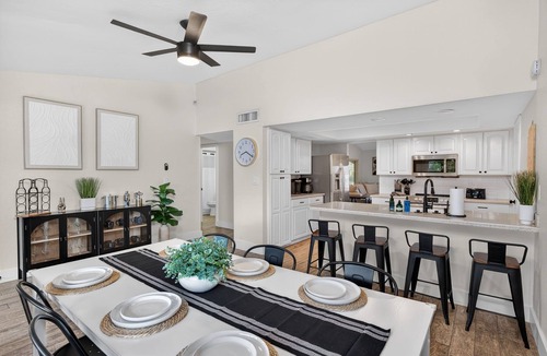 Central Scottsdale House | Epic Scottsdale Retreat: Pool, Hot Tub, Pool Table, Game Room & Golden Tee