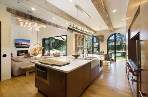 Eastern Malibu Villa | European Tuscan-style vacation home in a gated community