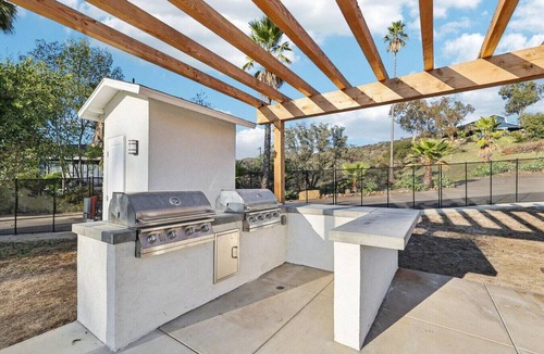 Valley Center Apartment | EVENT space tucked into the Escondido countryside.