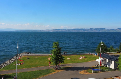 Neuvecelle Apartment | Evian Beau 3P / 67m2 on the beach and 15 minutes from the ski