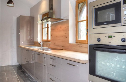 Saint-Bauld Cottage | Exceptional Castle with Private Pool, Spa & WiFi