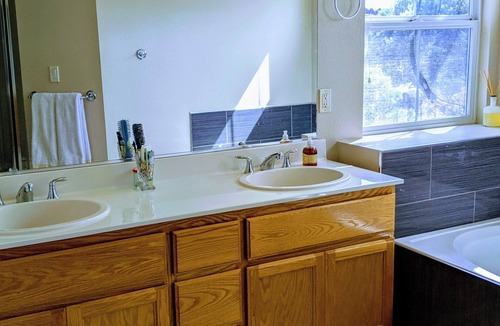 San Pablo House | Executive home close to Keller Beach & Point Pinol shoreline extended stay