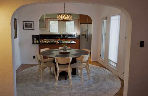 Venice House | Experience Authentic Venice Charm in a Classic Spanish Bungalow