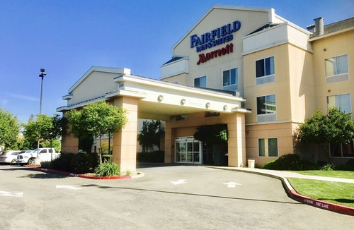 Sacramento Hotel | Fairfield Inn and Suites Sacramento Airport Natomas