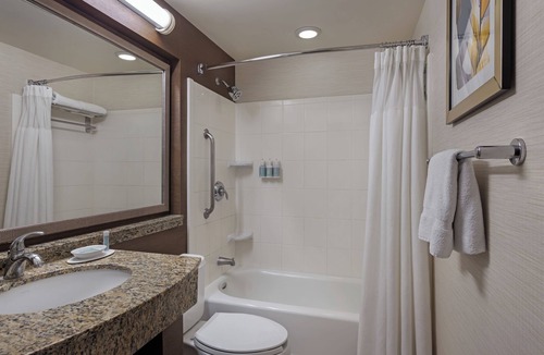 Sacramento Hotel | Fairfield Inn by Marriott Sacramento Cal Expo