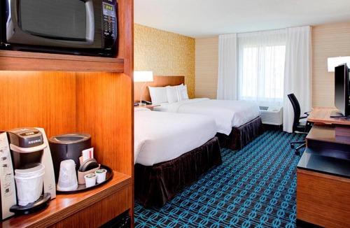 Greenacres Hotel | Fairfield Inn & Suites by Marriott Bakersfield North/Airport