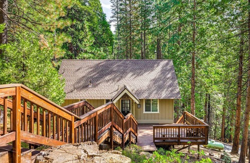 Cold Springs Cabin | Family Cabin Near Pinecrest Lake-Game Deck + Firepit!