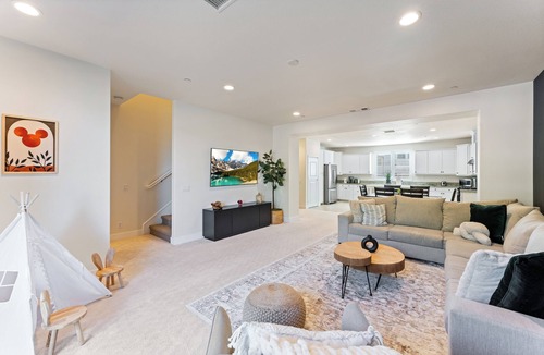 Riverview West House | Family Disney Getaway - 4 bed 4 bath/w Pool - Sleeps up to 12!