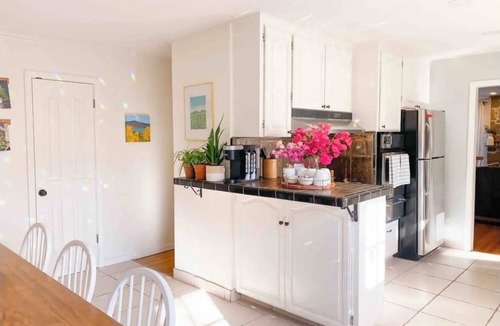Salinas House | Family Friendly 3 bedroom, 2 bath Homestead located 25 minutes from Monterey