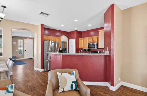 South Mountain House | Family‑Friendly 4‑Bed Home in Phoenix- Patio, & Fast Wi‑Fi