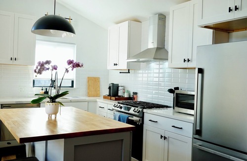 Mira Mesa House | Family Friendly Modern Guest House