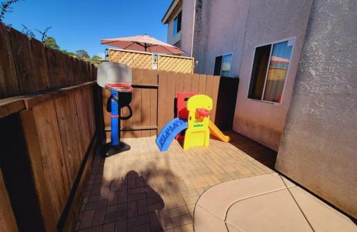 Vista House | Family Home 4 Bedrooms with 4 Beds