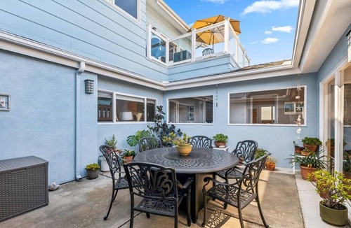 Laguna Beach House | Family home in ideal beach location. Spacious 4 BR home with ocean view.