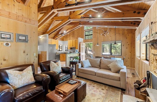 Comstock Acres House | Family Home near Granlibakken