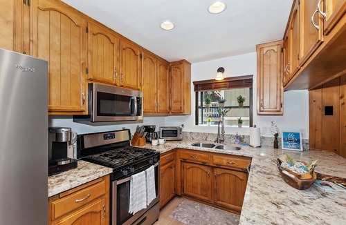Crestline Cabin | Family/Pet Friendly Cabin with Mountain Views, Gameroom/Office, & Peloton