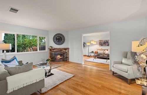 West San Jose House | Family-sized 3b SFH, Pet friendly, big backyard, & 5 mins to Santana row!