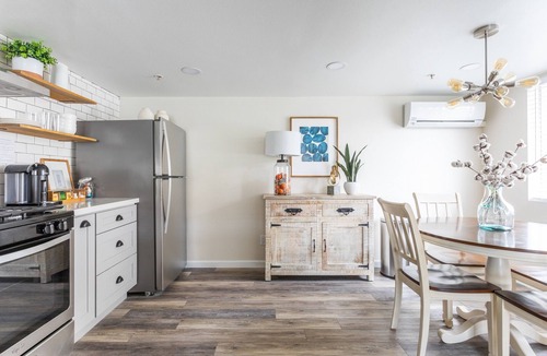 Midway City Condo | Farmhouse Getaway: 2 Bdr Condo near Disneyland & Little Saigon