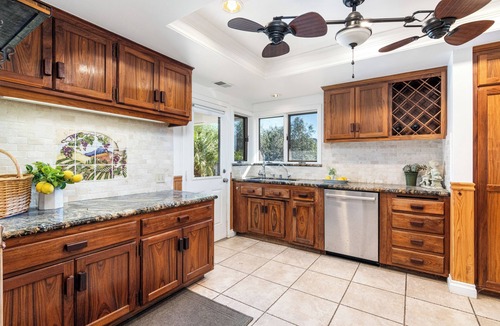 Temecula House | Fishing & Organic Farm Vacation Experience