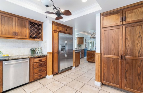 Temecula House | Fishing & Organic Farm Vacation Experience