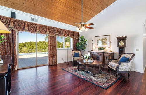 Temecula House | Fishing & Organic Farm Vacation Experience