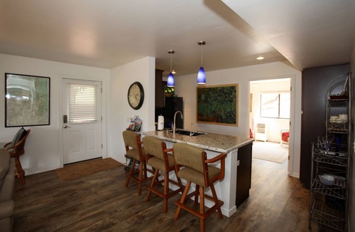 Oak Creek Apartment | FITZ RITZ~SERENE, MAGNIFICENT RED ROCK VIEWS, ON FOREST & GOLF COURSE, WILDLIFE!