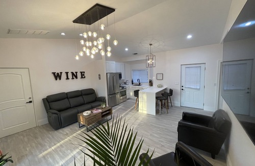 Paso Robles House | FIVE STAR 4 bed, 4 ba OR TWO 2 bed, 2 ba with lock off. Wineries nearby.