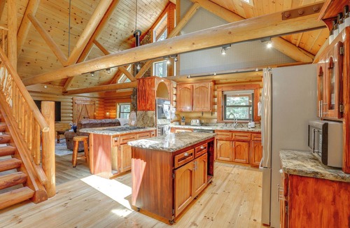 Lake Almanor Country Club Cabin | Forest, Fairways, Lake Almanor Days! Lake Love