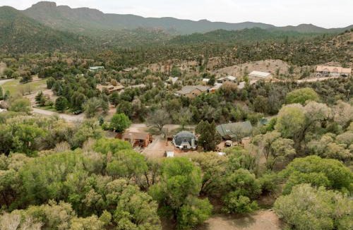 Payson House | Forest-View 'Foxwood Cottage' in Star Valley!