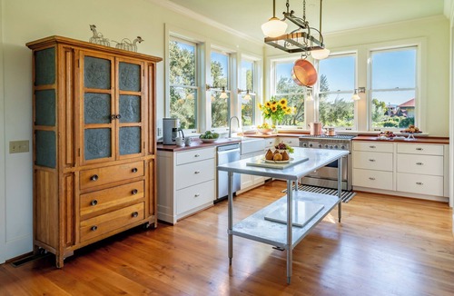 Los Olivos House | Foxen Canyon Retreat - Pickelball and Wine Country