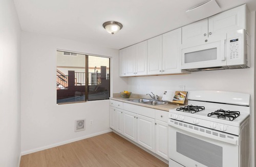 Paradise Hills Apartment | Fresh Breeze Haven! New 2BR Serene Retreat in Paradise Hills - San Diego