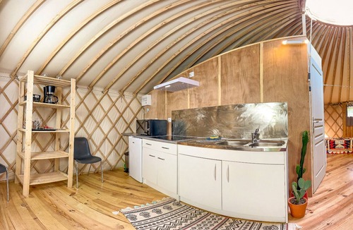 Les Martys House | Fully equipped "Machu Picchu" ethnic yurt near a large lake.