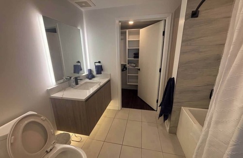East Village Apartment | Fully Furnished 1BR Downtown w/Wi-Fi Parking