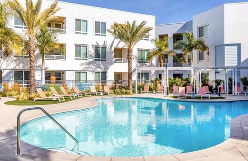 Midway District Apartment | Fully Furnished 1BR Point Loma w/Wi-Fi Parking