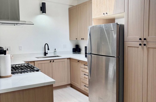 Vallejo House | Fully Remodeled Spacious 4BD/2BTH Oasis Full of Amenities for Large Groups
